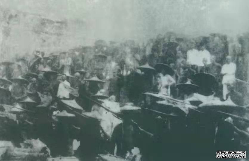 b5a5aff2173dd3e063d12430a51cb14.jpg b5a5aff2173dd3e063d12430a51cb14.jpg