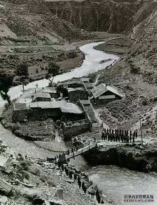 e8a7025b9ad4a45f3088a0f71139eb3.jpg e8a7025b9ad4a45f3088a0f71139eb3.jpg